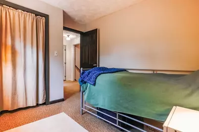 195 Slab Bridge Rd, Freetown, MA 02702 - Photo 19