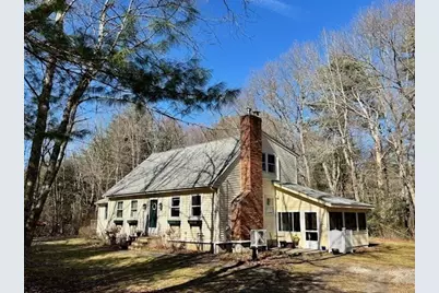 195 Slab Bridge Rd, Freetown, MA 02702 - Photo 1