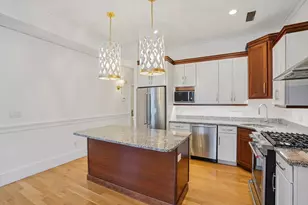 159 W 3rd St, Boston, MA 02127 - Photo 5