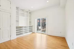 159 W 3rd St, Boston, MA 02127 - Photo 11