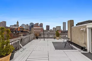 46 Lewis St, Boston, MA 02113 - Photo 13