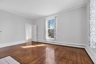 4 Mt Vernon St, Haverhill, MA 01830 - Photo 9