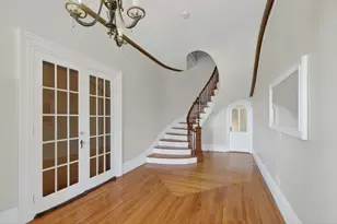 4 Mt Vernon St, Haverhill, MA 01830 - Photo 3