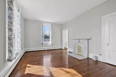 4 Mount Vernon St #4, Haverhill, MA 01830 - Photo 7