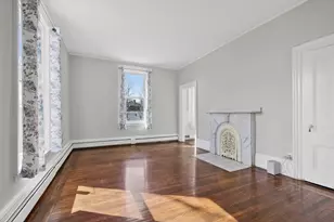 4 Mt Vernon St, Haverhill, MA 01830 - Photo 7