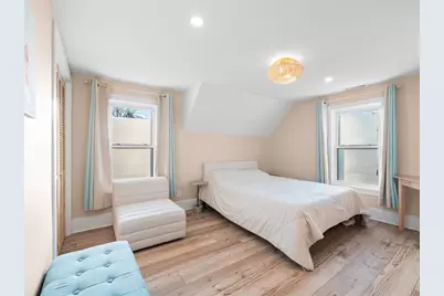 17 Preston St, Wakefield, MA 01880 - Photo 17