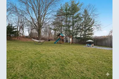 17 Preston St, Wakefield, MA 01880 - Photo 37