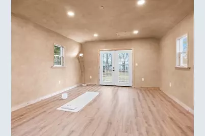 17 Preston St, Wakefield, MA 01880 - Photo 31