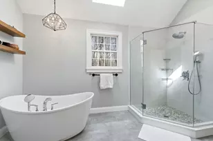 1 Selfridge Rd, Bedford, MA 01730 - Photo 21