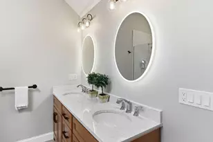 1 Selfridge Rd, Bedford, MA 01730 - Photo 23