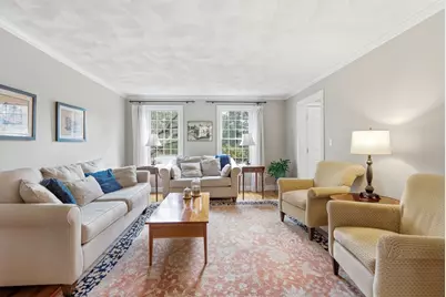 1 Selfridge Rd, Bedford, MA 01730 - Photo 11