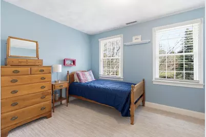 1 Selfridge Rd, Bedford, MA 01730 - Photo 25