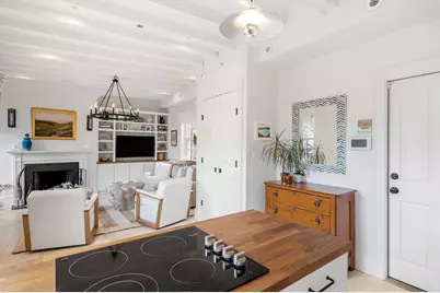 5 West Hill Place #D, Boston, MA 02114 - Photo 5