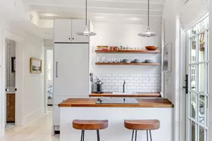 5 W Hill Pl, Boston, MA 02114 - Photo 7