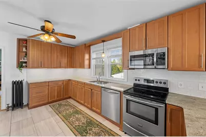 16 Windemere Road, Worcester, MA 01602 - Photo 7