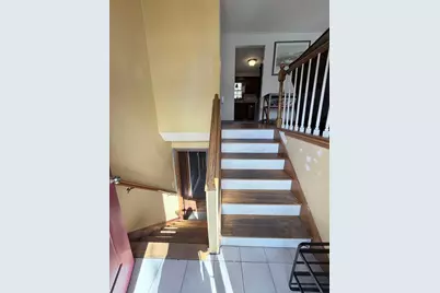 58 Bowdoin Dr, Milford, MA 01757 - Photo 3