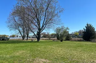2 McDewell Ave, Danvers, MA 01923 - Photo 21