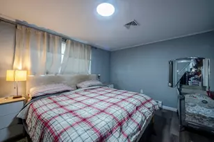 35 Nelson Ave, Lowell, MA 01852 - Photo 17