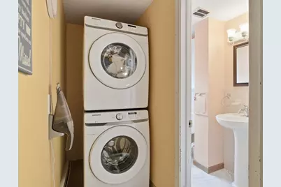 244 Lower Westfield Rd, Holyoke, MA 01040 - Photo 23