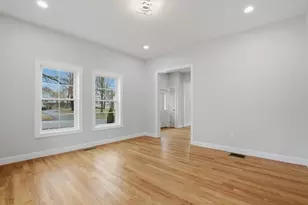 54 Wentworth Ave, Lowell, MA 01852 - Photo 5