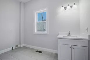 54 Wentworth Ave, Lowell, MA 01852 - Photo 17