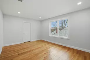 54 Wentworth Ave, Lowell, MA 01852 - Photo 25