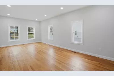 54 Wentworth Avenue, Lowell, MA 01852 - Photo 3