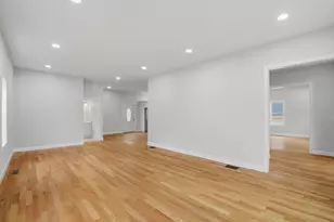 54 Wentworth Ave, Lowell, MA 01852 - Photo 15