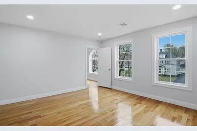 54 Wentworth Avenue, Lowell, MA 01852 - Photo 41