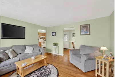 24 Oak Ridge Circle, Lynn, MA 01904 - Photo 11