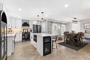 66 Salem St, Woburn, MA 01801 - Photo 11