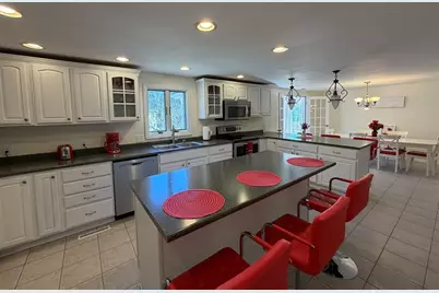 21 Howard Street, Milford, MA 01757 - Photo 13