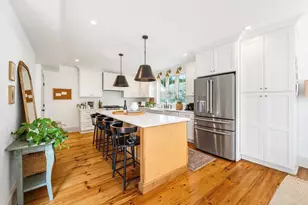 31 Collins St, Newburyport, MA 01950 - Photo 13