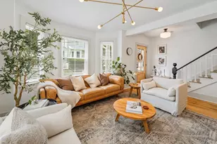 31 Collins St, Newburyport, MA 01950 - Photo 5