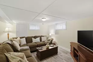 98 Farnham St, Belmont, MA 02478 - Photo 27