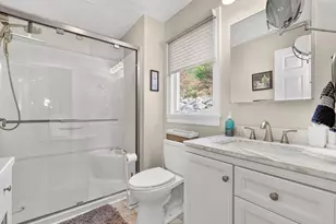 102 Central St, Saugus, MA 01906 - Photo 13