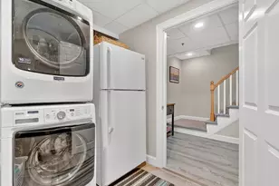 102 Central St, Saugus, MA 01906 - Photo 23