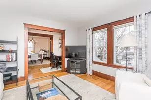 231 Lowell St, Waltham, MA 02453 - Photo 9