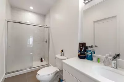 714 E 5th St #1, Boston, MA 02127 - Photo 9