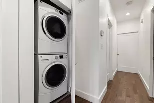 714 E 5th St, Boston, MA 02127 - Photo 7