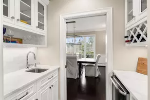 7 Pettees Pond Ln, Walpole, MA 02081 - Photo 7
