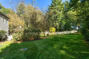 7 Pettees Pond Ln, Walpole, MA 02081 - Photo 35