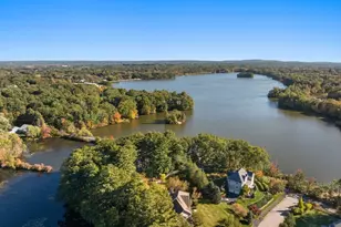 7 Pettees Pond Ln, Walpole, MA 02081 - Photo 1