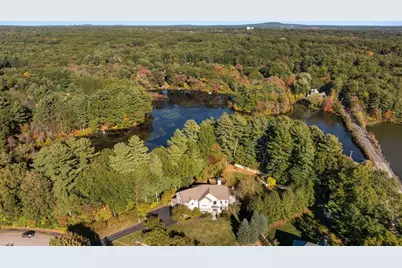 7 Pettee's Pond Lane, Walpole, MA 02081 - Photo 3