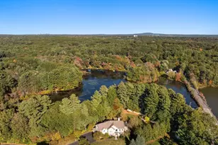 7 Pettees Pond Ln, Walpole, MA 02081 - Photo 3