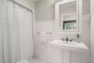 7 Pettees Pond Ln, Walpole, MA 02081 - Photo 25