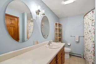 28 Sunnyrock Dr, Walpole, MA 02081 - Photo 17