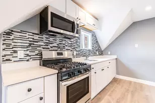 14 Stanley Ave, Taunton, MA 02780 - Photo 3