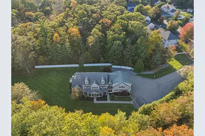 74 Crabtree Ln, Abington, MA 02351 - Photo 5