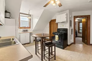 37 Chase St, Beverly, MA 01915 - Photo 19